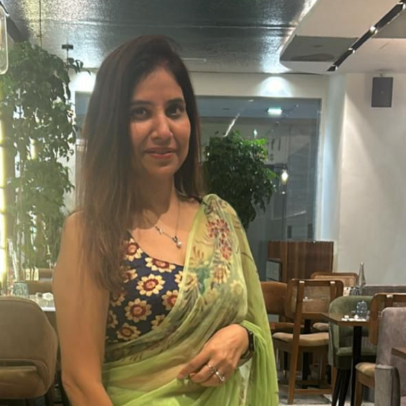 Saloni, Director — Ad Sales